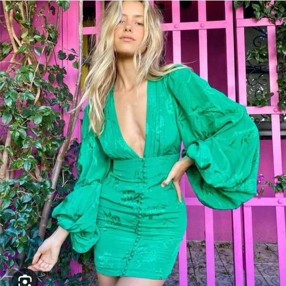 green emerald velvet dress Rat & Boa Isabella Dress Black main image 0